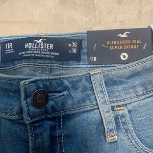 Hollister Jeans